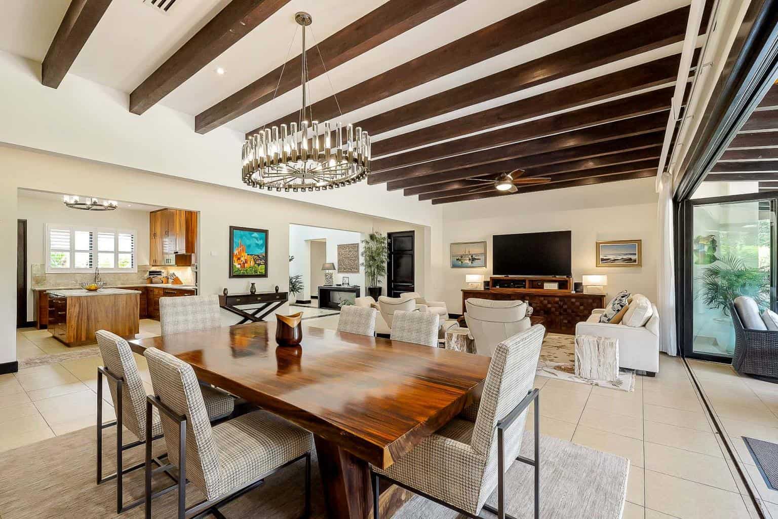 Modern Colonial Golf-front Estate Casa Altabella: A Fusion of Tradition and Contemporary Living!