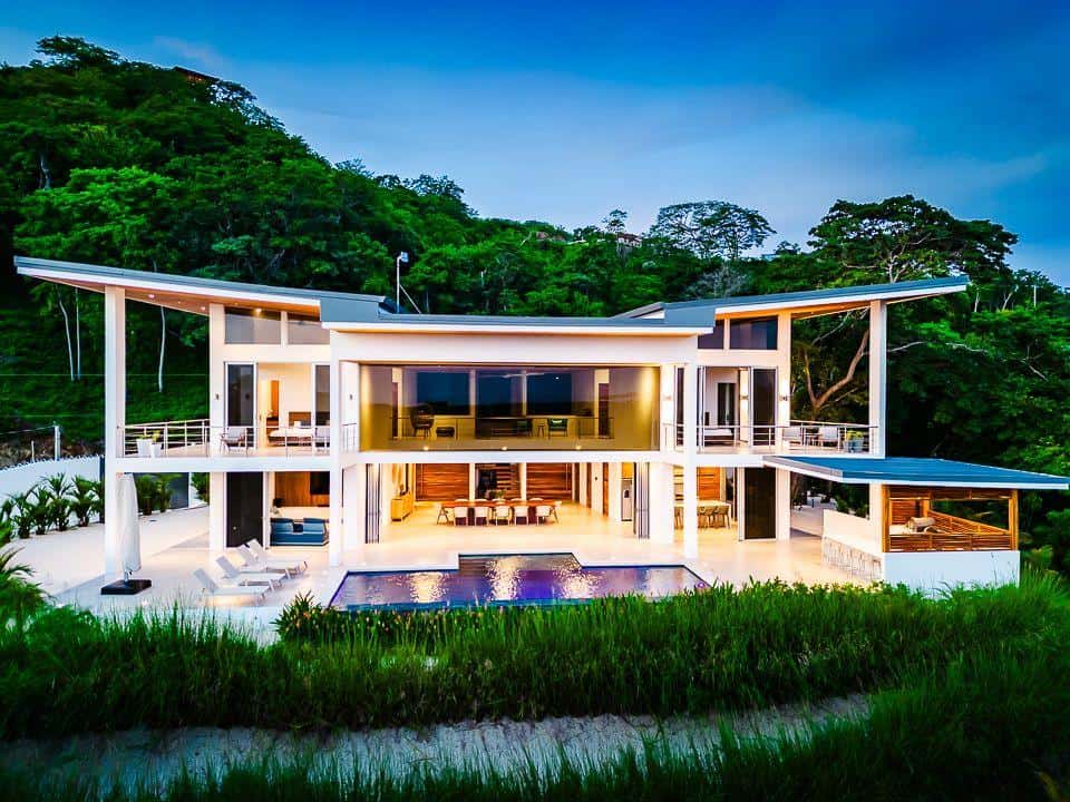 Casa Aguila: Eagle's Nest - Coastal Retreat