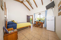 Cabinas Diversion Tropical: 10-Bed Hotel, 300m from the Beach! thumbnail