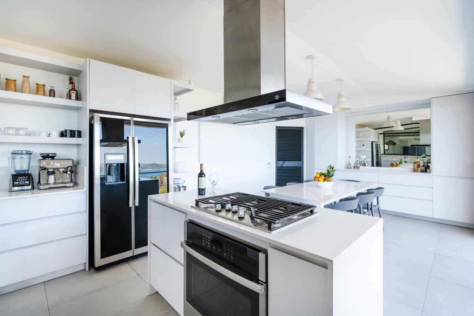 Casas Los Roques, Two Ocean View Homes