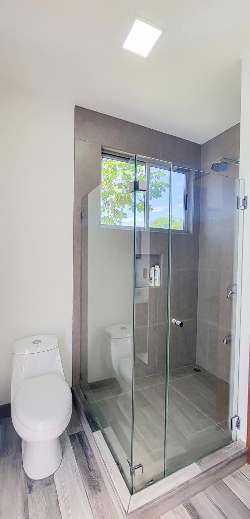 Partial Ocean View Modern Home - Monte Paraiso 2, Playa Hermosa, GU
