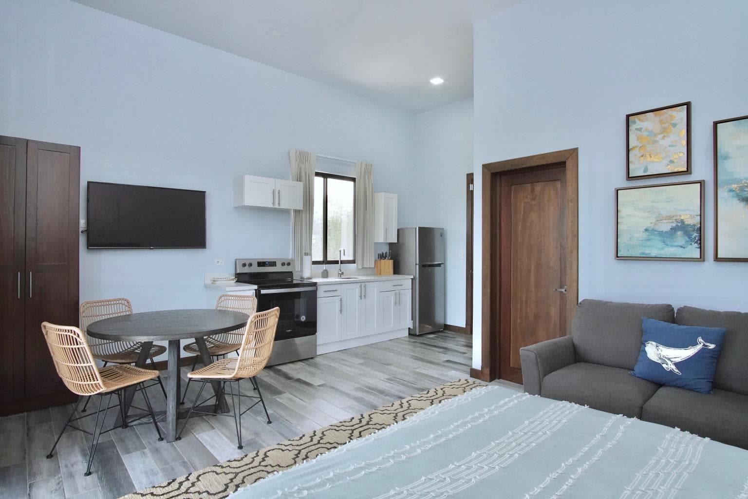 Villa Vista Azul, Ocean View Retreat in the Prestigious Gated Community of Monte Paraiso: Azure Views at Villa Vista