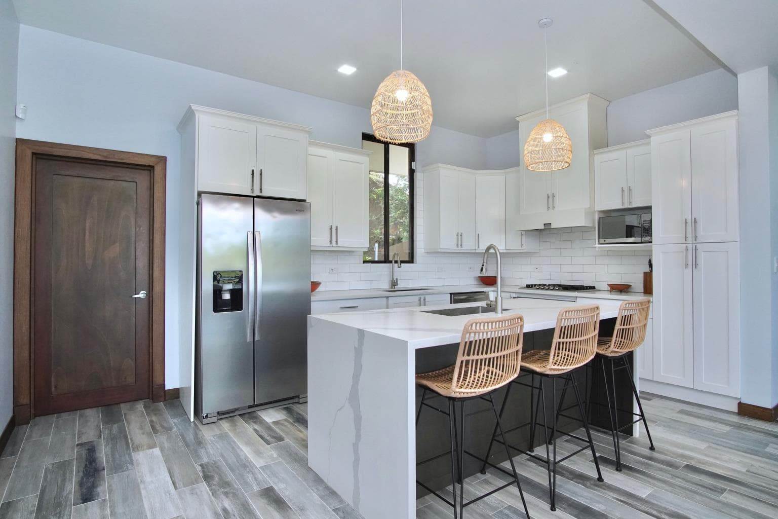 Villa Vista Azul, Ocean View Retreat in the Prestigious Gated Community of Monte Paraiso: Azure Views at Villa Vista