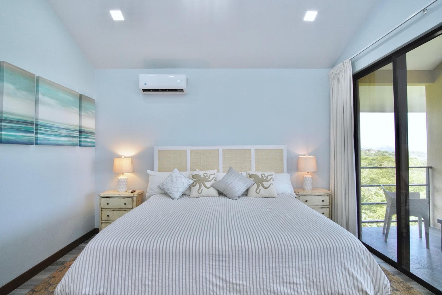 Villa Vista Azul, Ocean View Retreat in the Prestigious Gated Community of Monte Paraiso: Azure Views at Villa Vista