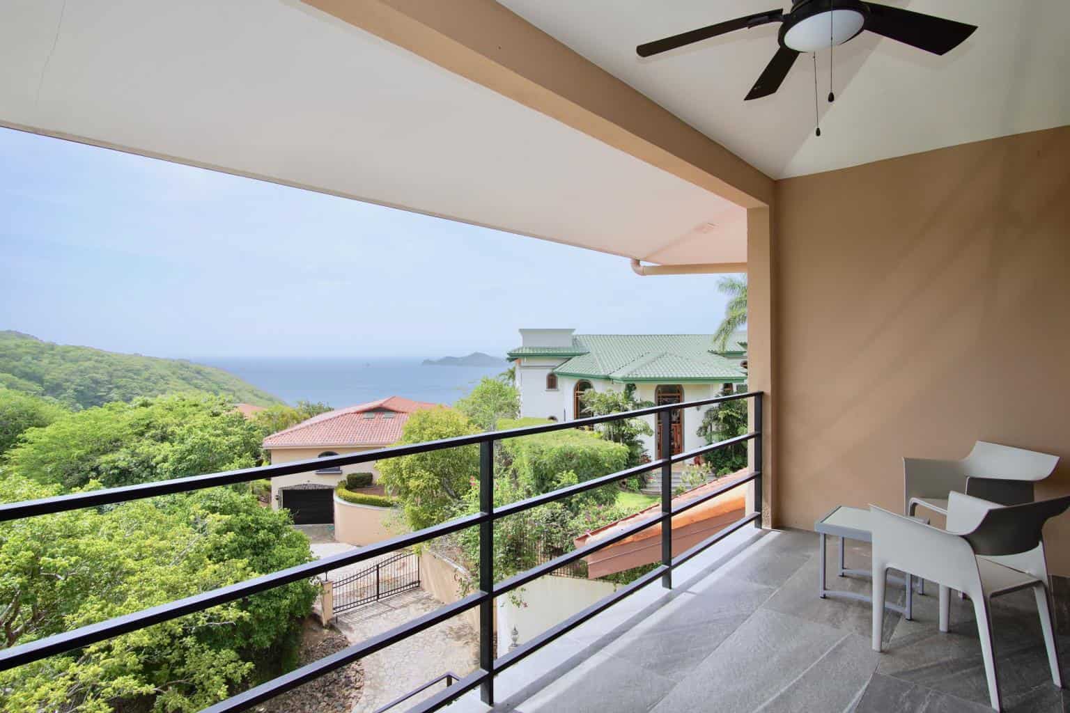 Villa Vista Azul, Ocean View Retreat in the Prestigious Gated Community of Monte Paraiso: Azure Views at Villa Vista