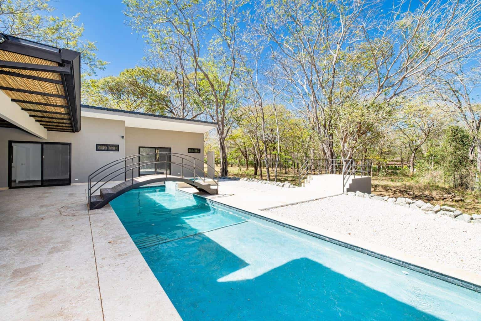 Casa Avalon: Versatile Homes and Apartments for Sale in Brasilito!