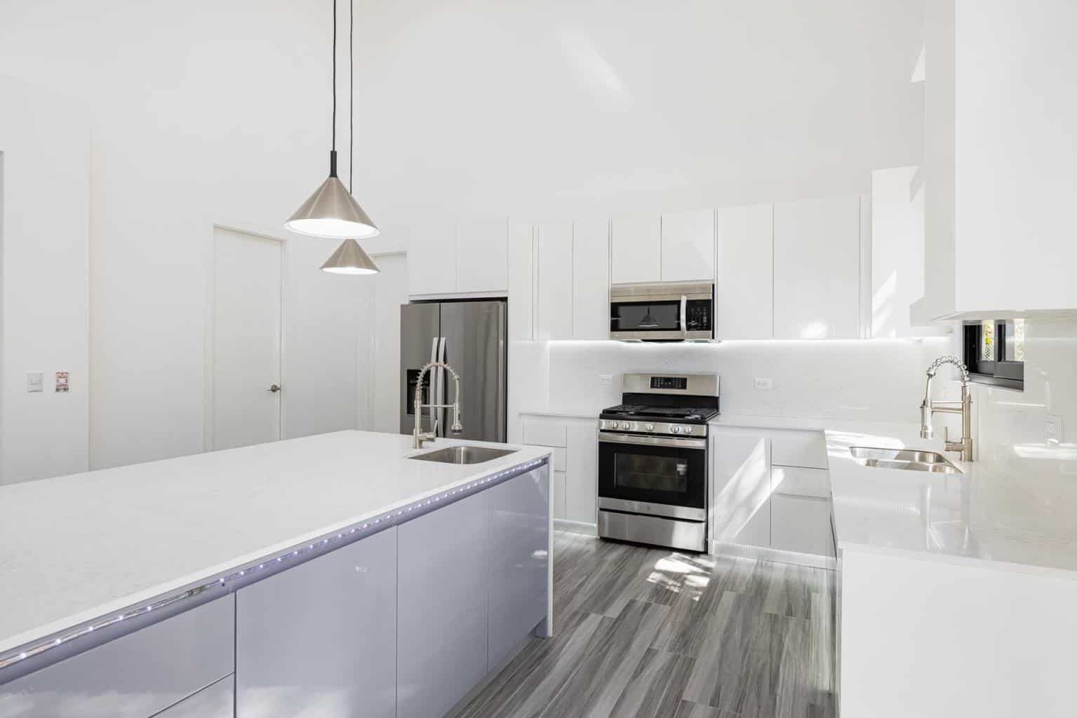 Casa Avalon: Versatile Homes and Apartments for Sale in Brasilito!