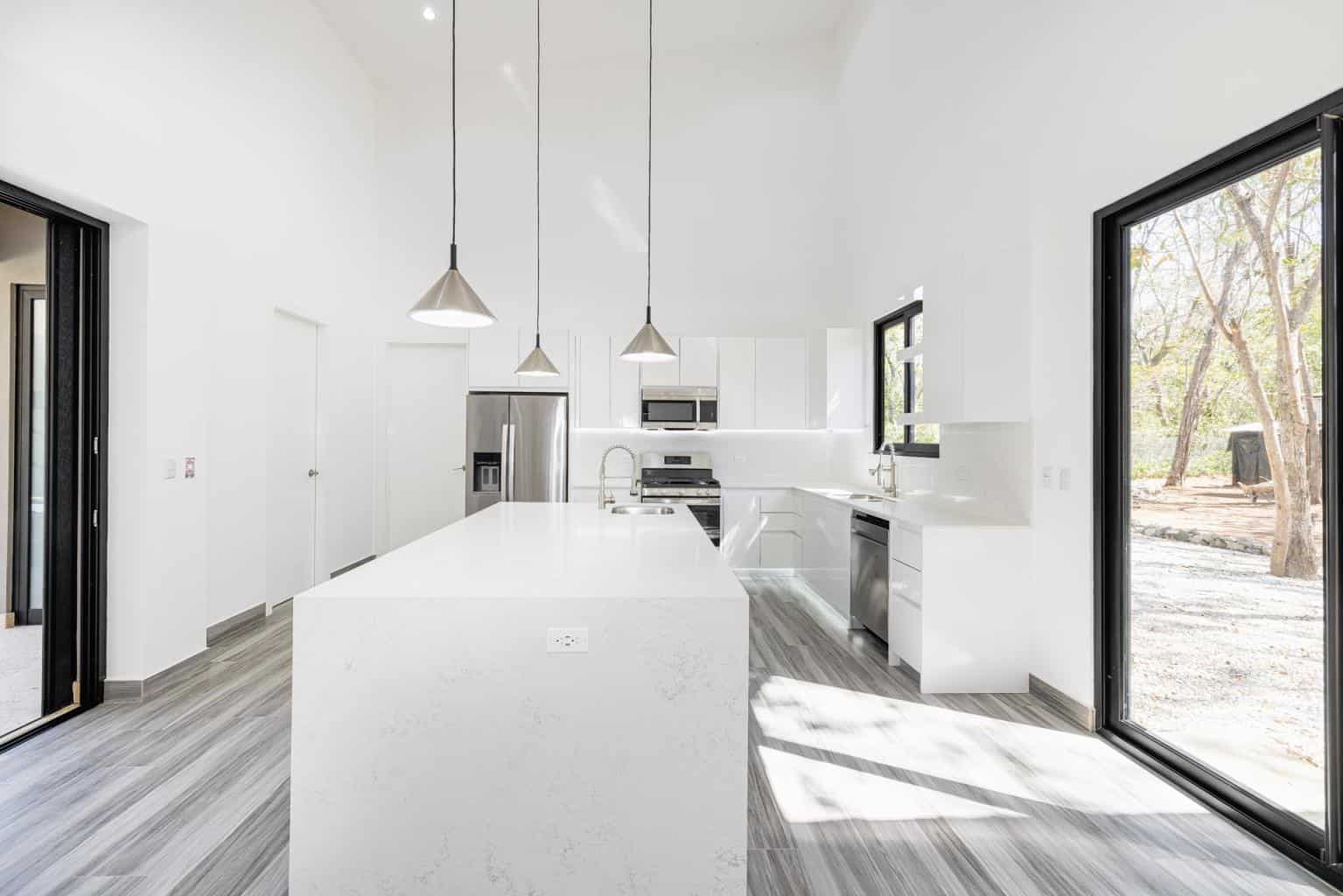 Casa Avalon: Versatile Homes and Apartments for Sale in Brasilito!
