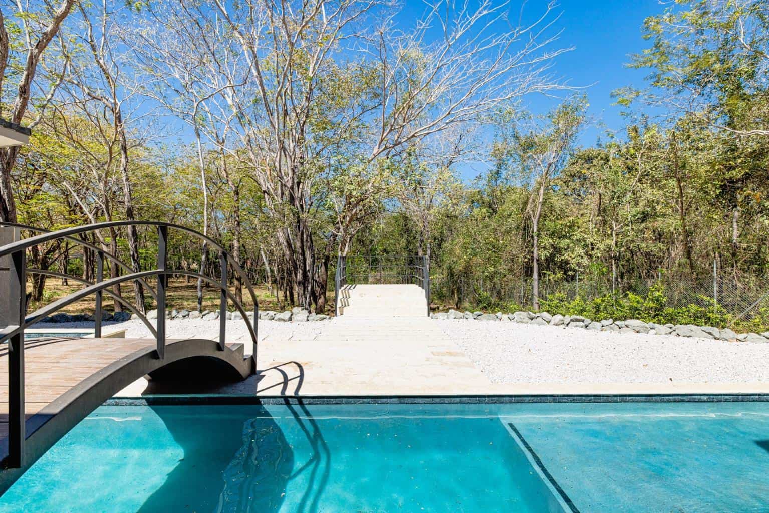 Casa Avalon: Versatile Homes and Apartments for Sale in Brasilito!