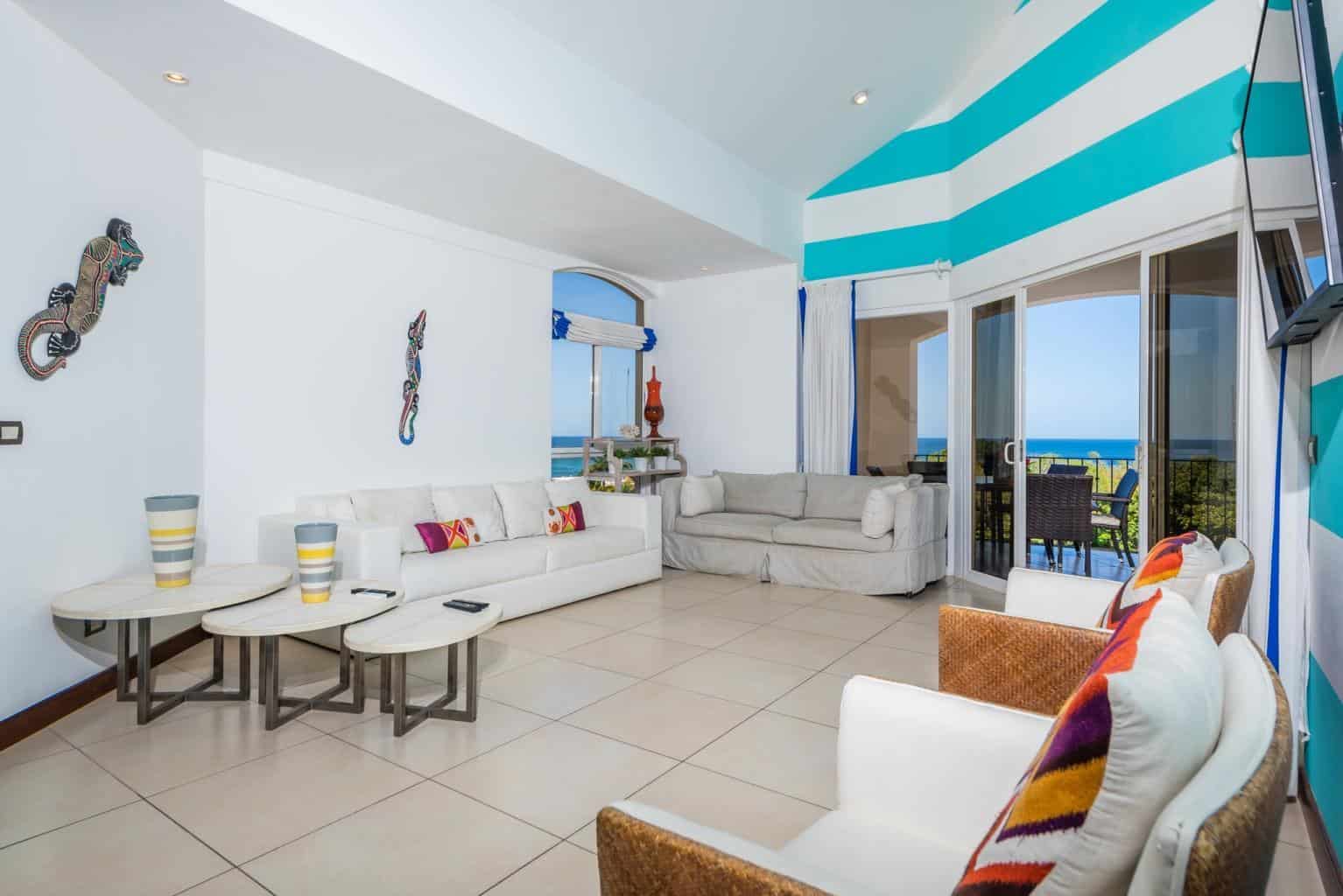 Peninsula Double Penthouse, Breathtaking Views of the Pacific Ocean: Panoramic Bliss at Peninsula