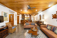 Peninsula Double Penthouse, Breathtaking Views of the Pacific Ocean: Panoramic Bliss at Peninsula thumbnail