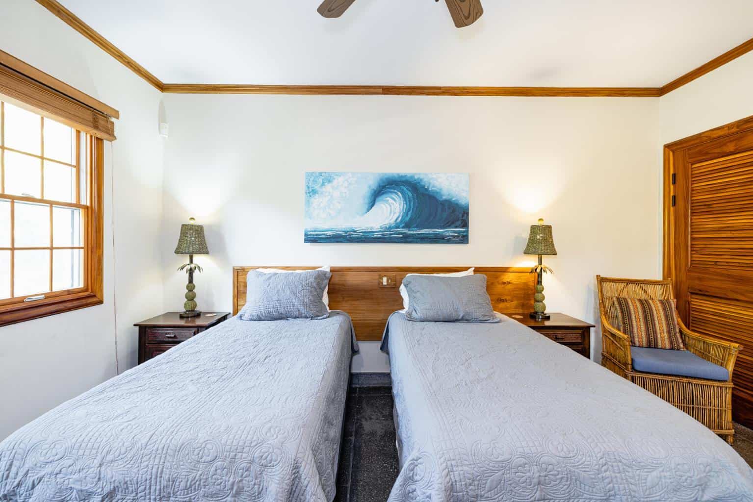 Peninsula Double Penthouse, Breathtaking Views of the Pacific Ocean: Panoramic Bliss at Peninsula