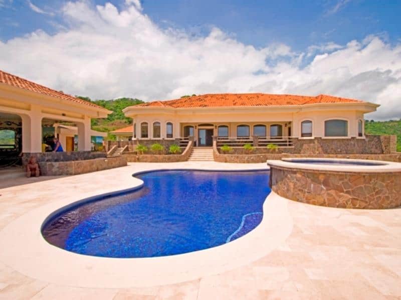 Casa Cactus - Mountaintop, Ocean Views Galore!
