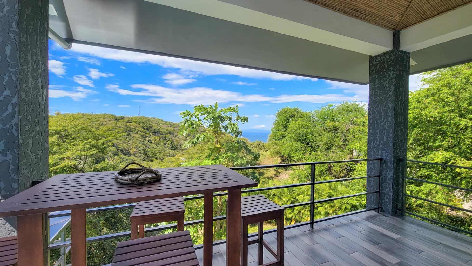 Partial Ocean View Modern Home - Monte Paraiso 2, Playa Hermosa, GU