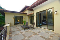 Villa Langosta Del Mar: Seaside Living at Villa Langosta Del Mar thumbnail
