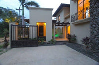 Villa Langosta Del Mar: Seaside Living at Villa Langosta Del Mar thumbnail