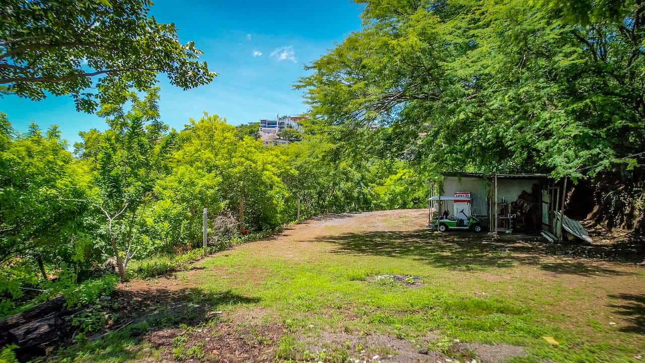 Poston Lot: Your Canvas for Building the Perfect Retreat