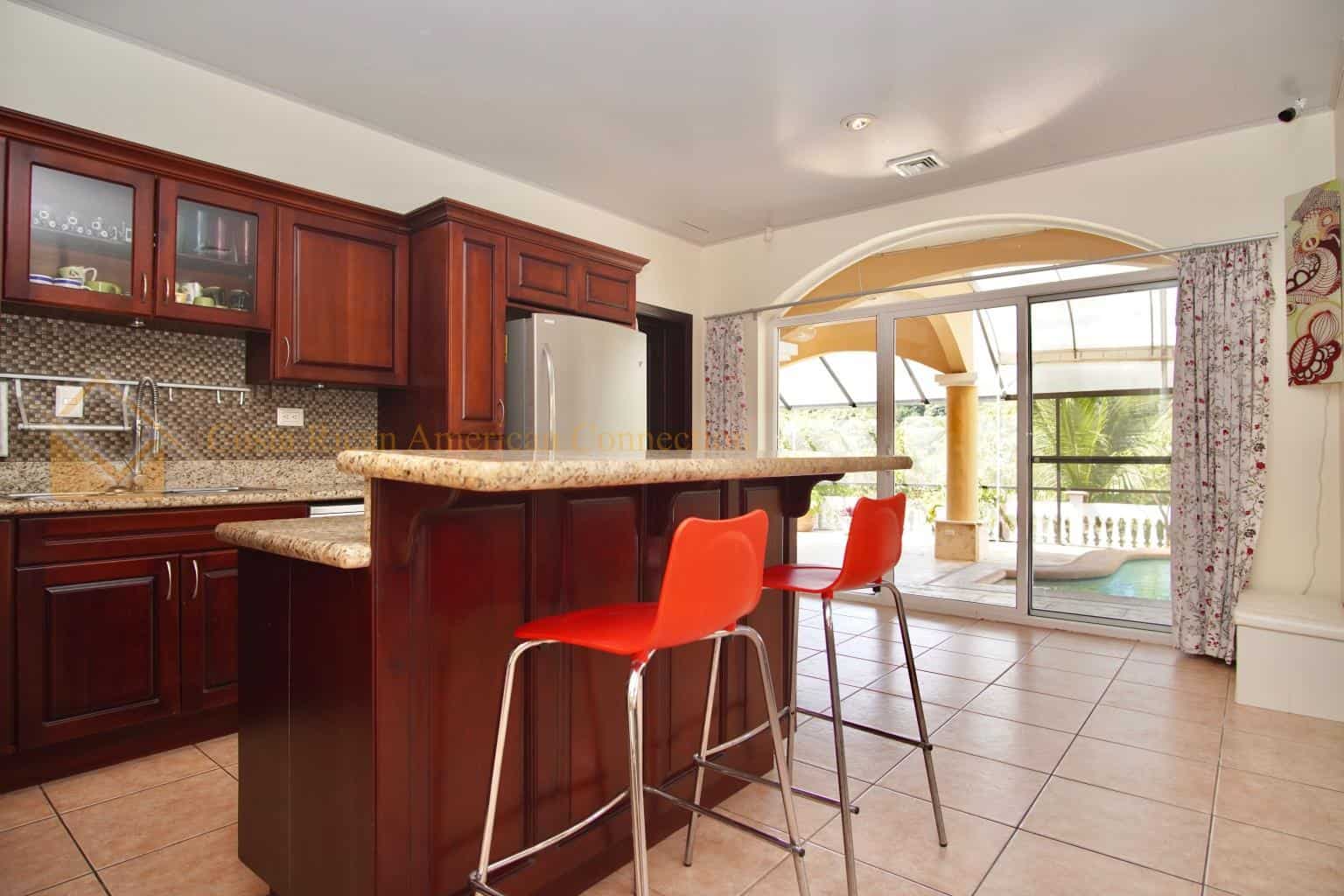 Casa Radiante Vistas Del Pacifico: Radiant Living with Pacific Views