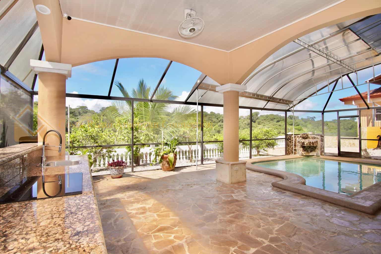 Casa Radiante Vistas Del Pacifico: Radiant Living with Pacific Views