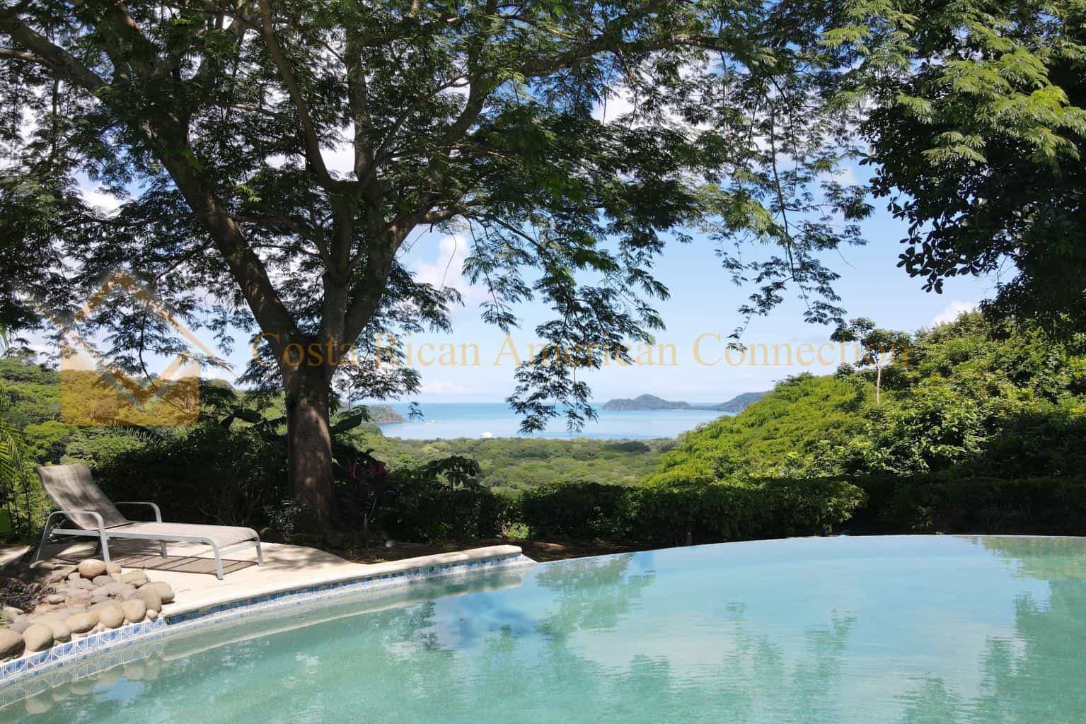 Casa Radiante Vistas Del Pacifico: Radiant Living with Pacific Views