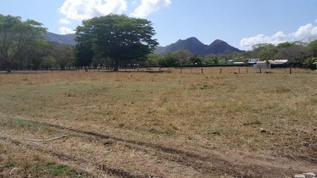 Lot in Brasilito: 6,522 Sq. Meters, 2 Min Drive to the Beach!