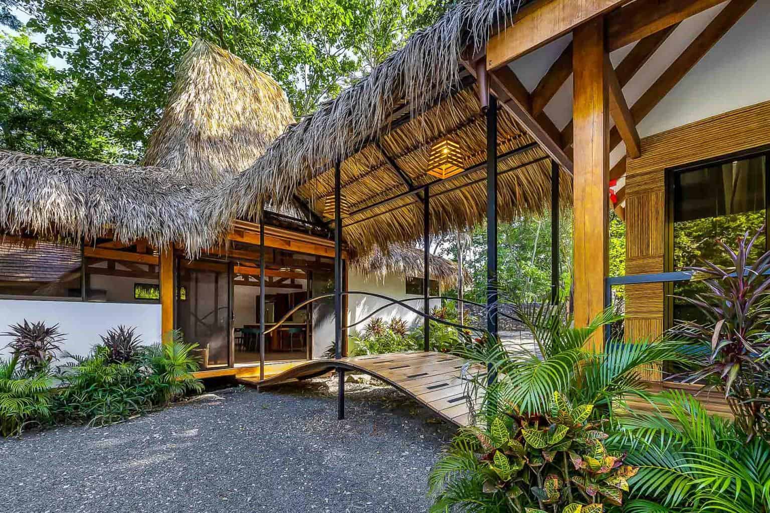 Stunning Balinese Tropical Home at Casa Rio: Embrace Tranquility and Luxury