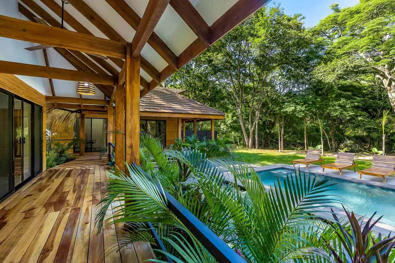 Stunning Balinese Tropical Home at Casa Rio: Embrace Tranquility and Luxury