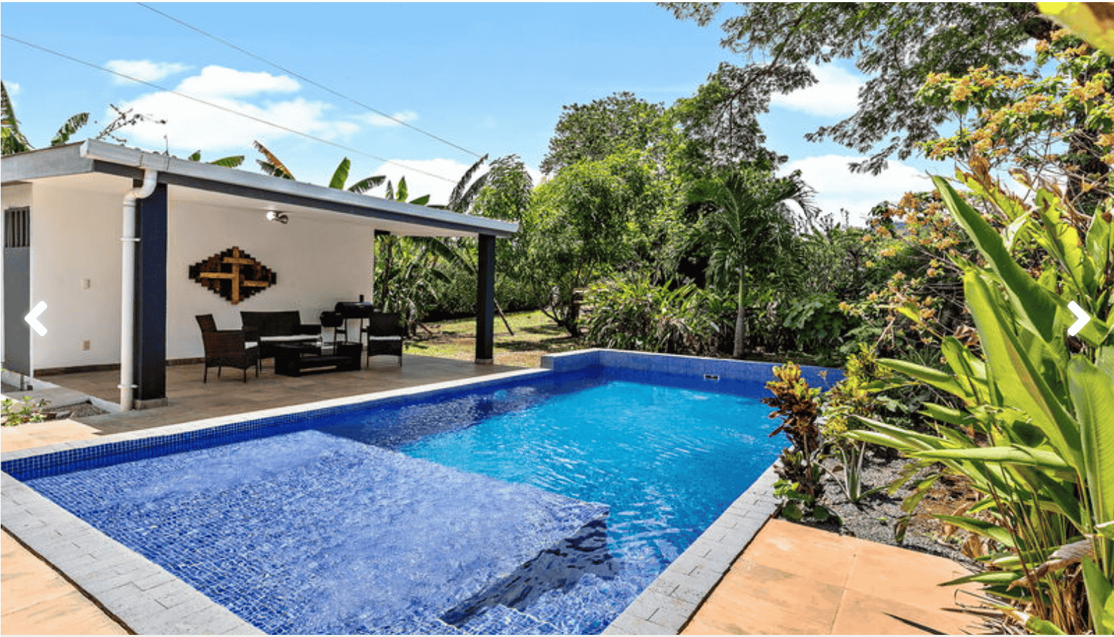 Spacious Income Producing Property Close to Tamarindo Beach: Generous Earnings Near Tamarindo