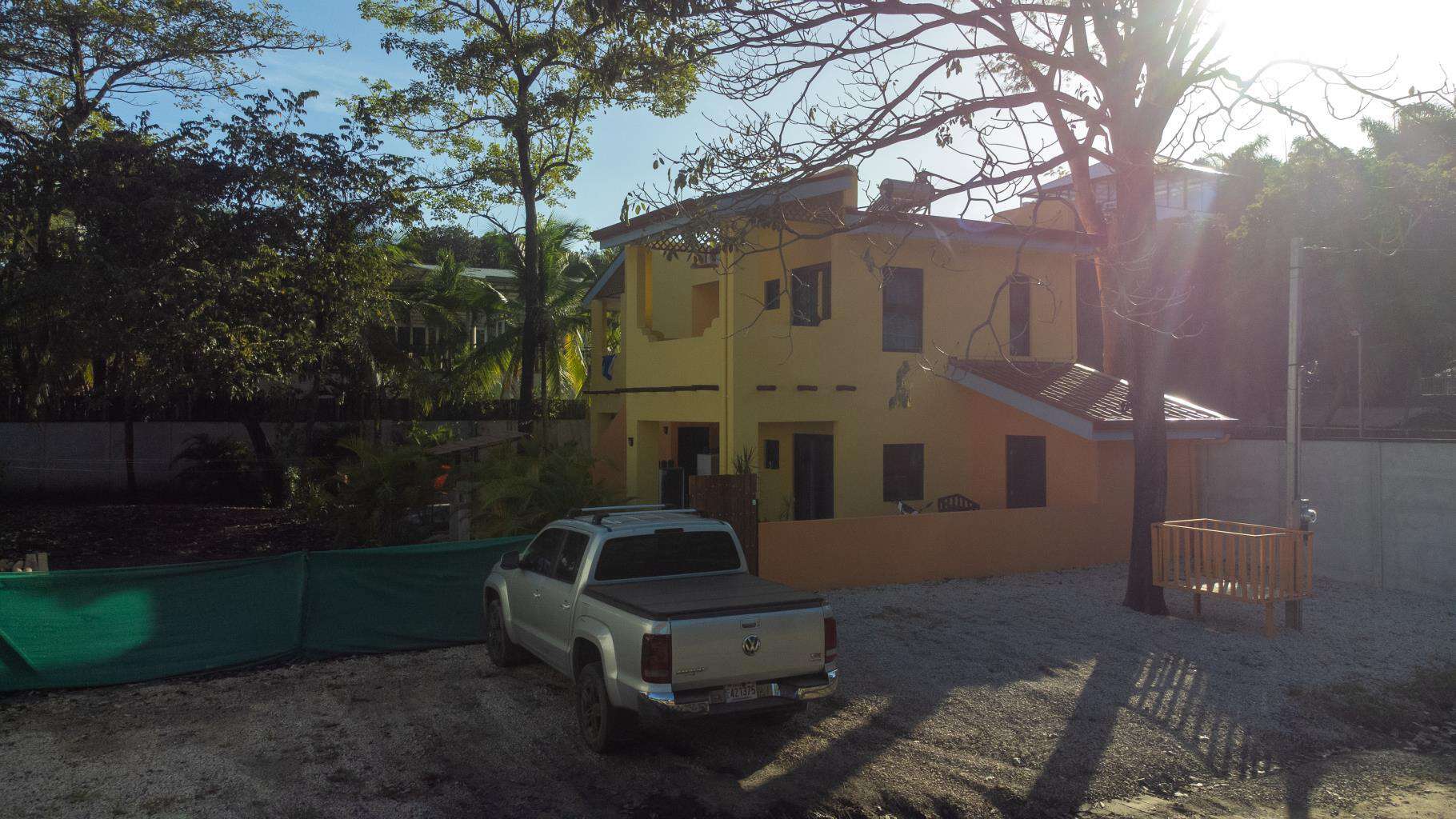 Commercial ROI Income Property for Sale - 6 Apartments in Surfside, Potrero Beach