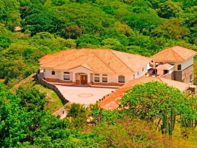 Casa Cactus - Mountaintop, Ocean Views Galore!