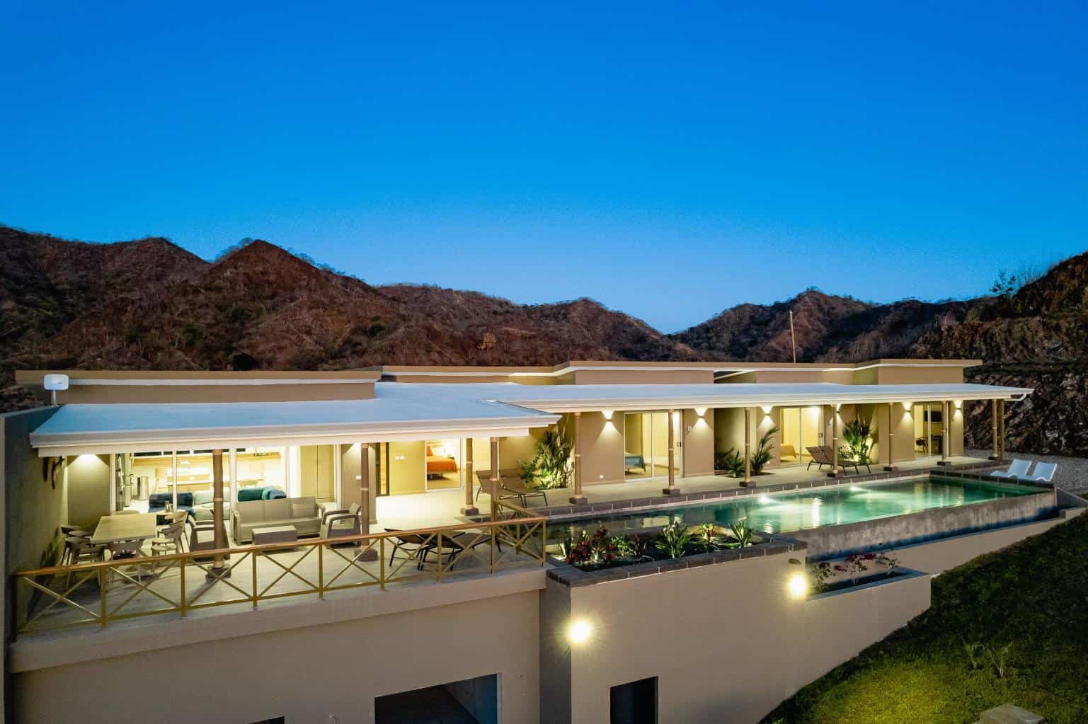 V-Marseille | Magnificent Project of Architect's Villa with Pool & Nature, Valley, and Sea Views: Architectural Grandeur in V-Marseille