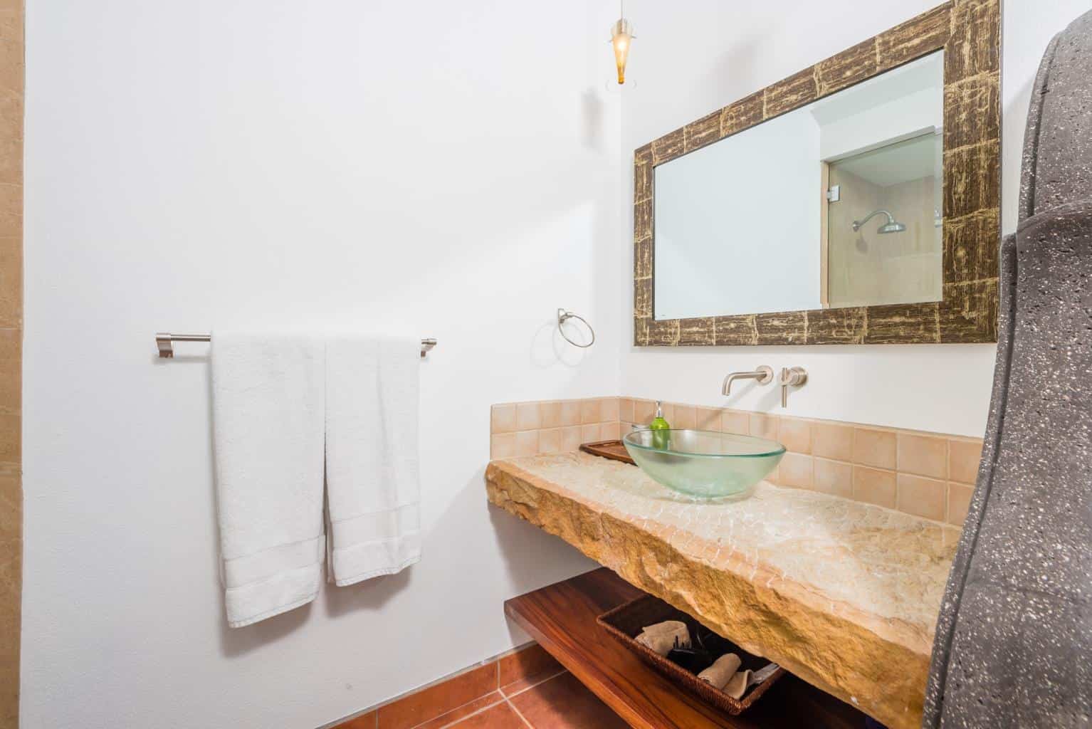 Villa de Oro Pacific Heights: Your Golden Retreat in Flamingo