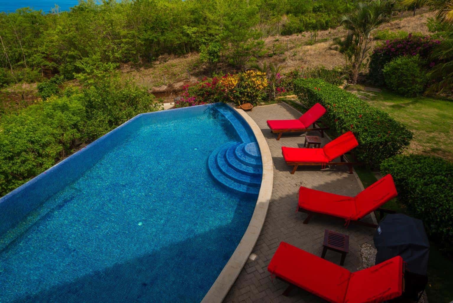 Villa de Oro Pacific Heights: Your Golden Retreat in Flamingo