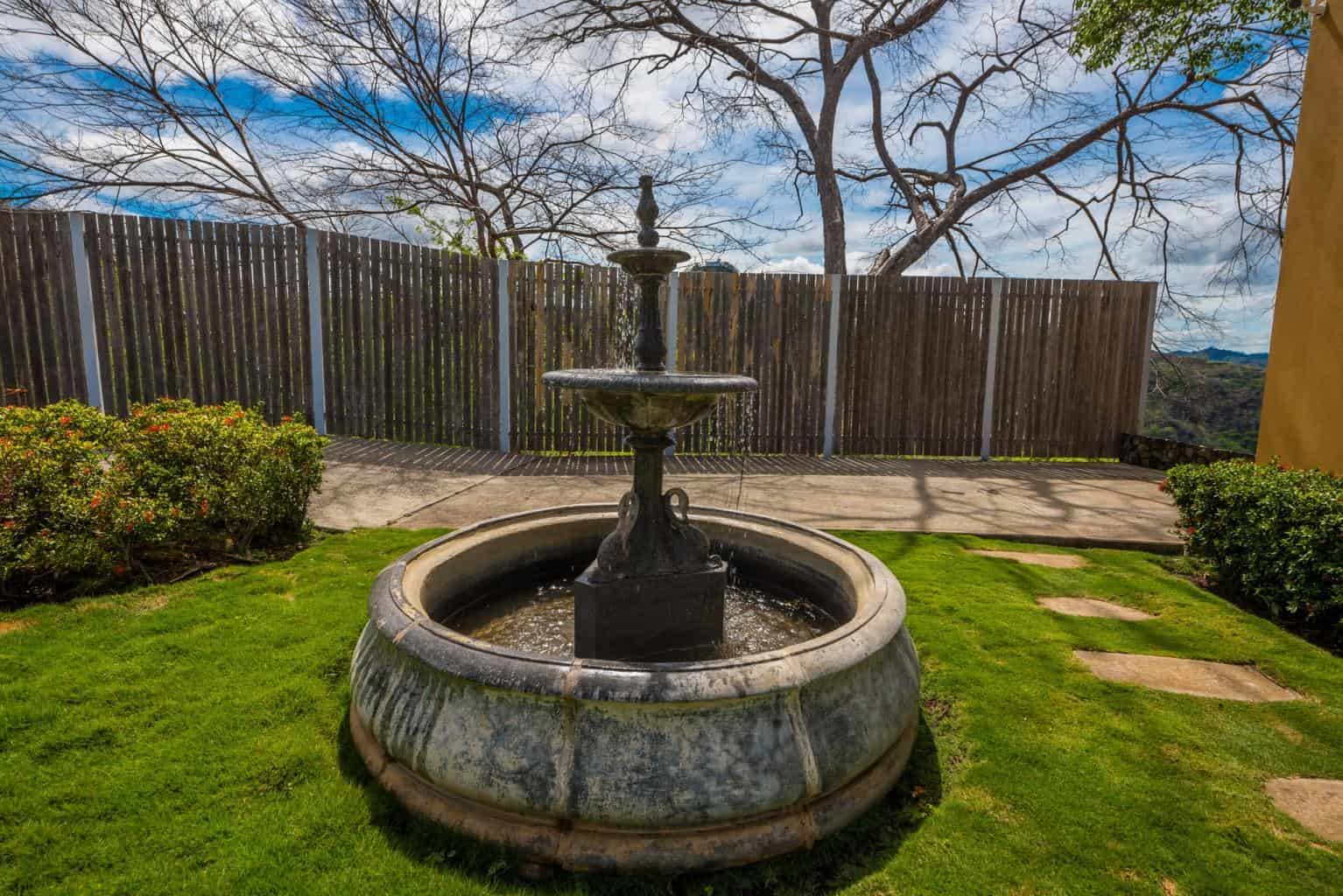 Villa de Oro Pacific Heights: Your Golden Retreat in Flamingo