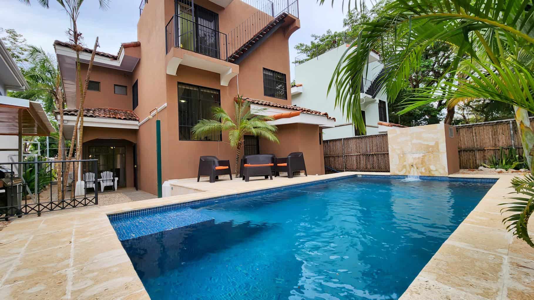 Potrero Calle Playa Sur: Beachside Living on Playa Sur Street