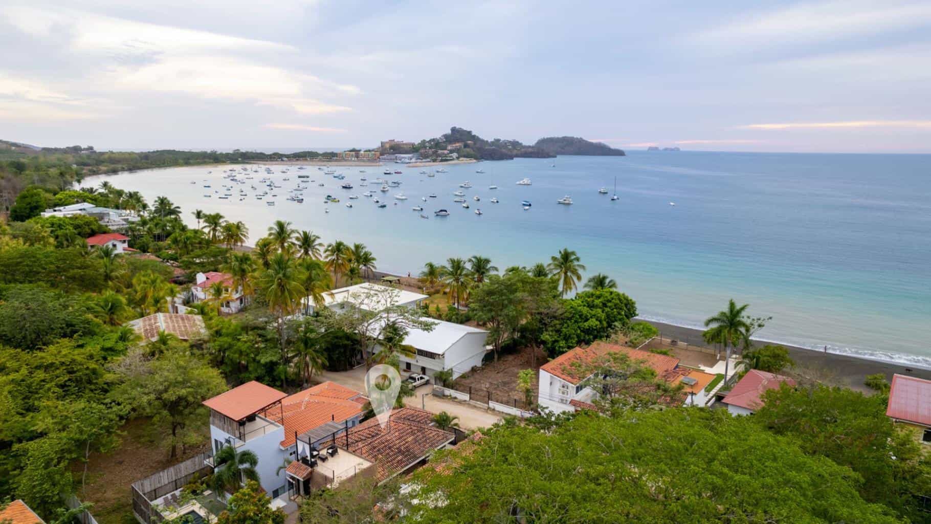 Potrero Calle Playa Sur: Beachside Living on Playa Sur Street