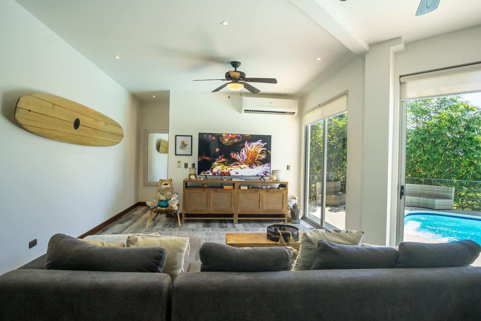 Partial Ocean View Modern Home - Monte Paraiso 2, Playa Hermosa, GU