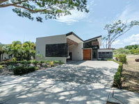 4 Bedroom, 5 Bathroom House in Reserva Conchal, Llama Del Bosque #27: Luxurious Living with Panoramic Views thumbnail