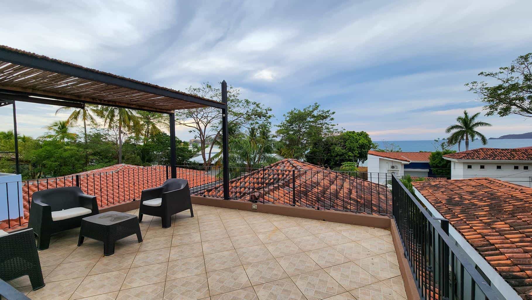 Potrero Calle Playa Sur: Beachside Living on Playa Sur Street