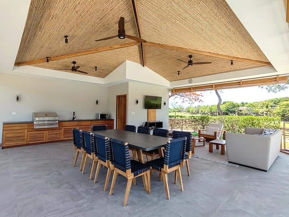 4 Bedroom, 5 Bathroom House in Reserva Conchal, Llama Del Bosque #27: Luxurious Living with Panoramic Views