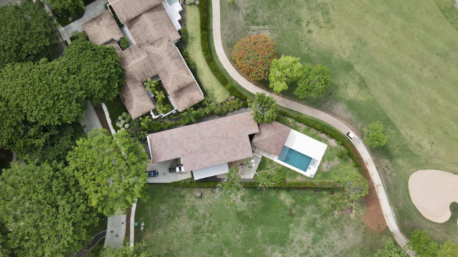 4 Bedroom, 5 Bathroom House in Reserva Conchal, Llama Del Bosque #27: Luxurious Living with Panoramic Views