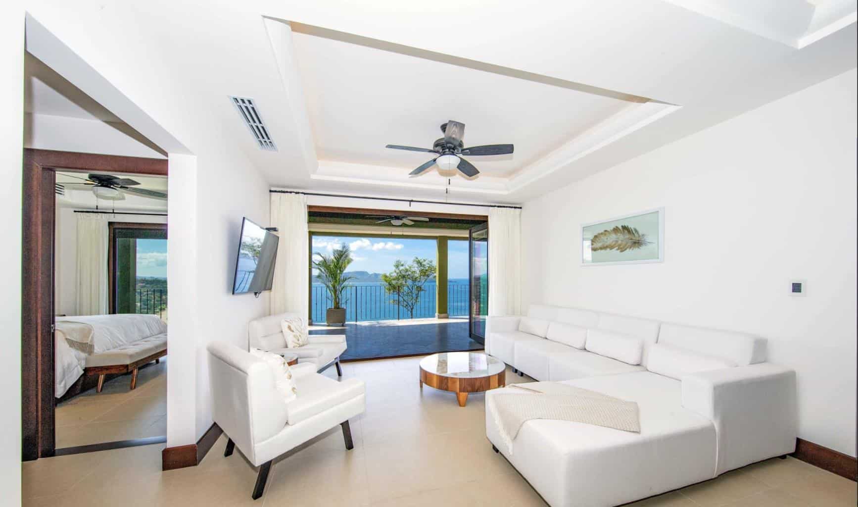 360 Splendor #309: Captivating Panoramic Views