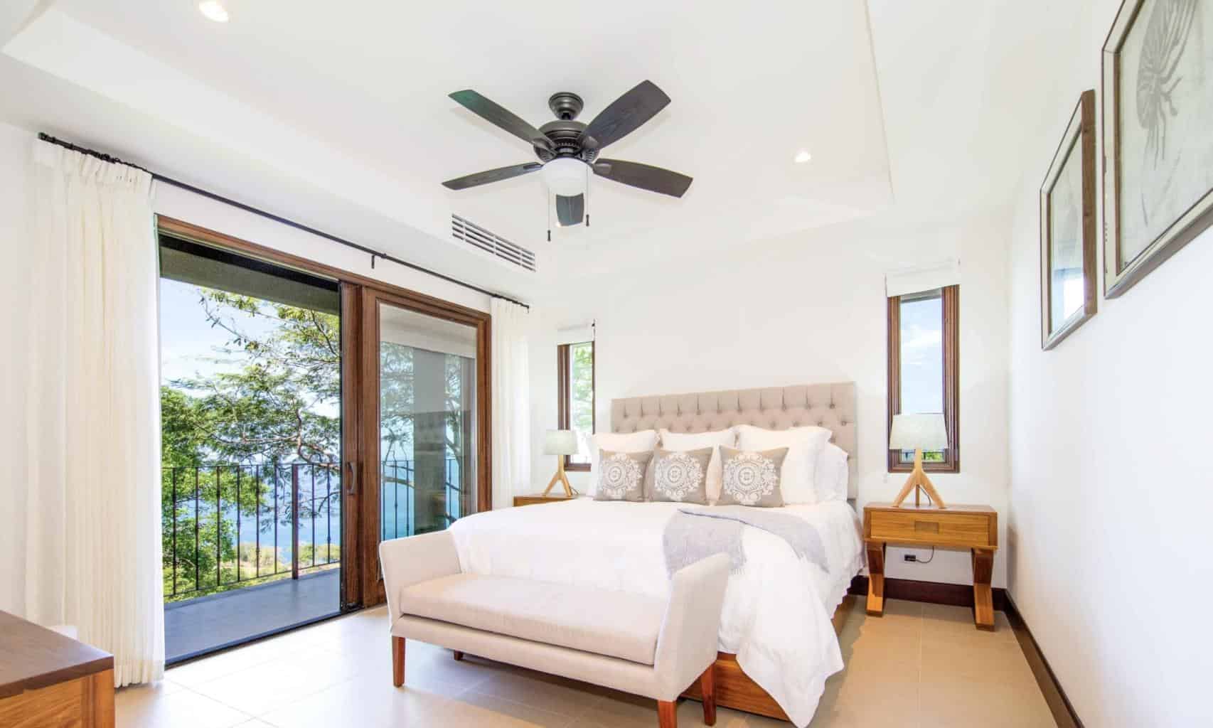 360 Splendor #309: Captivating Panoramic Views
