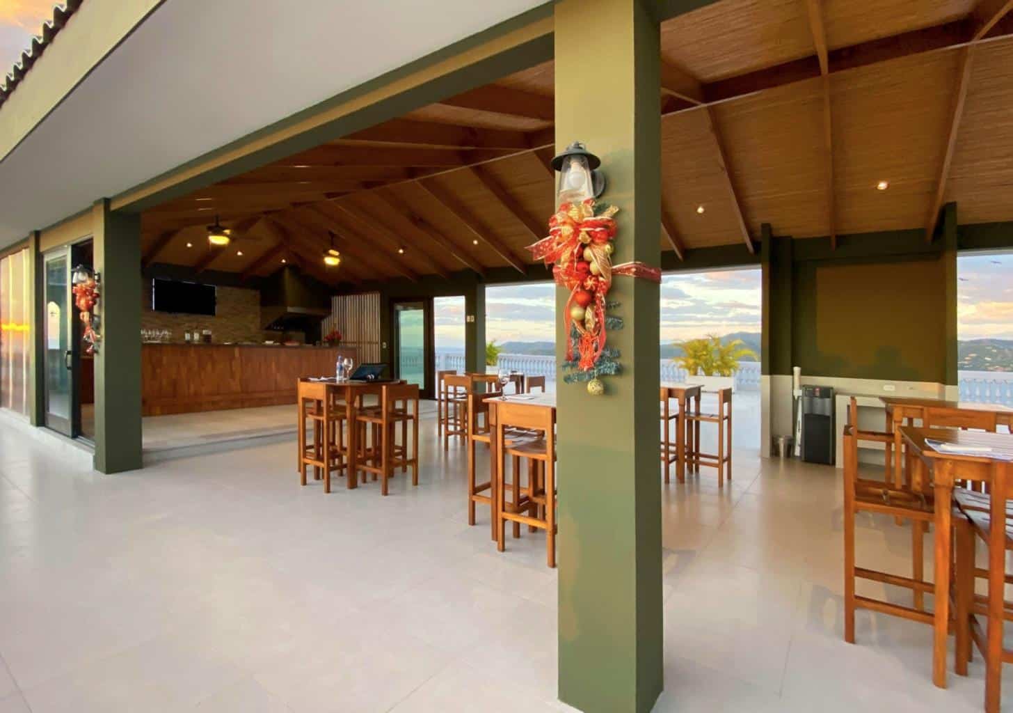 360 Splendor #309: Captivating Panoramic Views