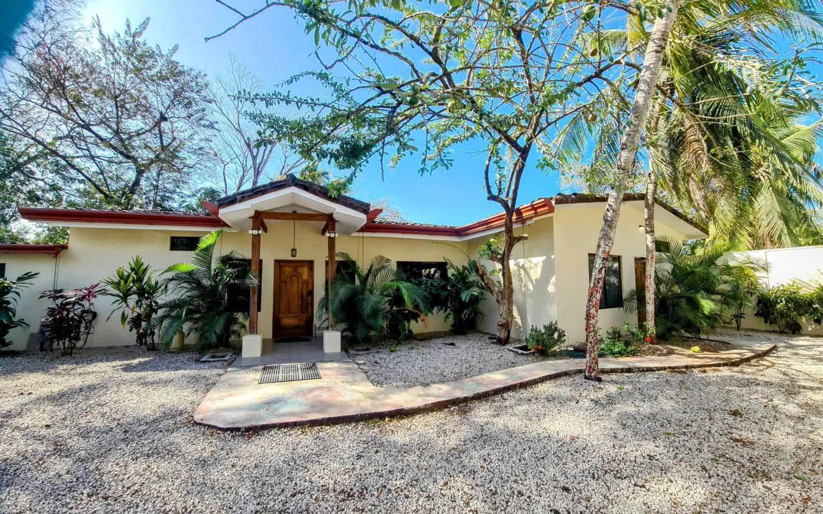 Casa Grateful: Gratitude Meets Serenity