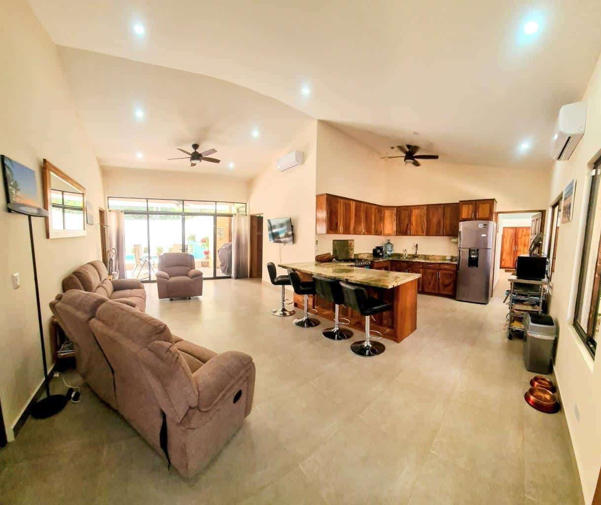 Casa Grateful: Gratitude Meets Serenity