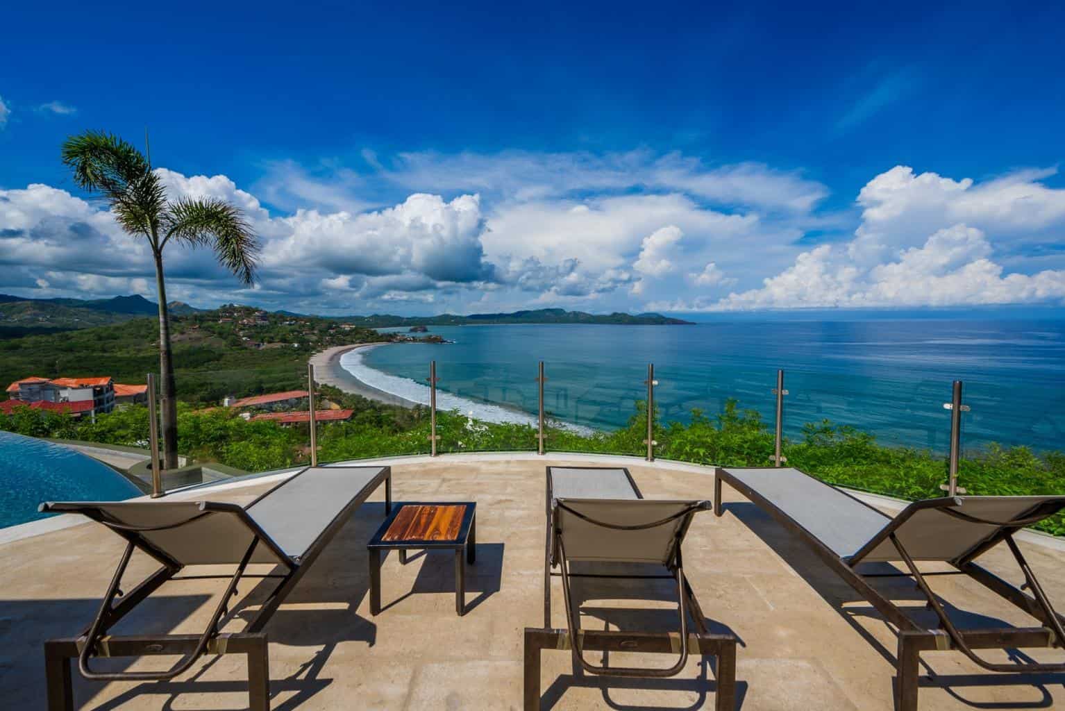 360 Splendor del Pacifico 103, Luxury Escape in the Heart of Playa Flamingo: Panoramic Coastal Retreat