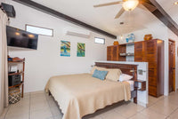 Casa Las Brisas, Flamingo Northridge: Coastal Charm in Flamingo Northridge thumbnail