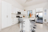 Casa Las Brisas, Flamingo Northridge: Coastal Charm in Flamingo Northridge thumbnail
