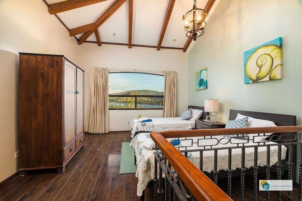 Flamingo Marina Real 133: Exclusive Marina Living